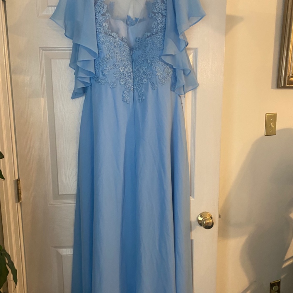 Beautiful blue floor length gown -size 12-14 - Picture 2 of 6
